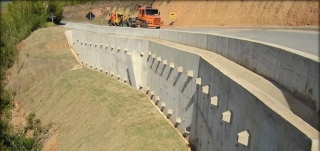 Muro de Arrimo para Grandes Obras