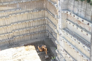 Foto Muros de Arrimo para Contenção de Taludes Atirantada Concreto
